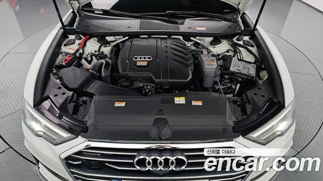 Audi A6 2021 — ფოტო 6/20