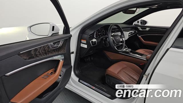 Audi A6 2021 — ფოტო 11/20