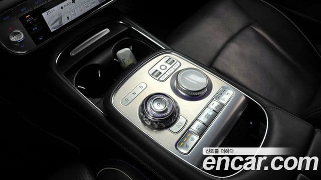 Genesis G90 2022 — ფოტო 9/20
