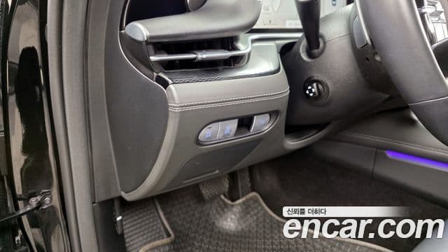 Genesis G90 2022 — ფოტო 18/20