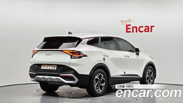 Kia Sportage 2021 — Photo 11/20