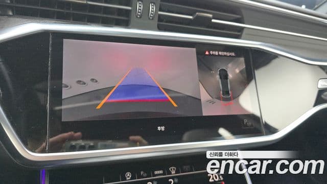 Audi A6 2021 — ფოტო 15/20