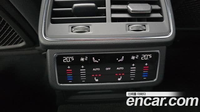 Audi A6 2021 — ფოტო 18/20