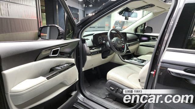 Kia Carnival 2021 — Photo 6/20