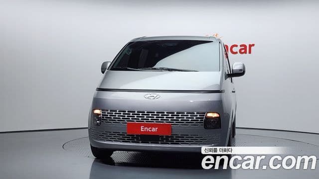 Hyundai Staria 2022 — Şəkil 3/20