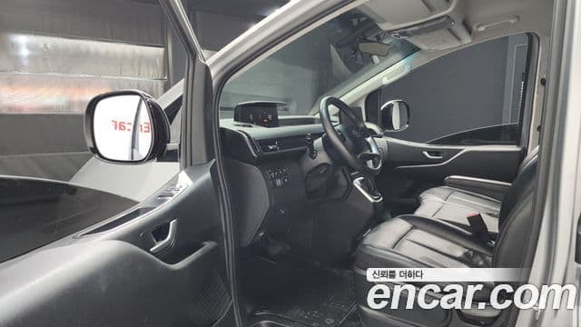 Hyundai Staria 2022 — Şəkil 10/20
