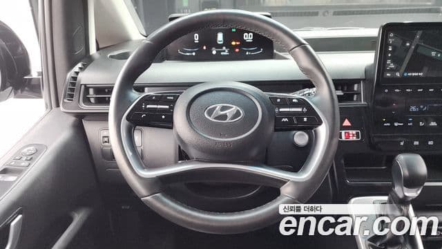 Hyundai Staria 2022 — Şəkil 13/20