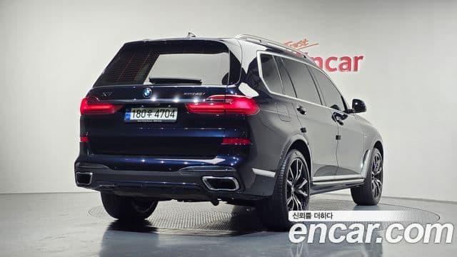 BMW X7 2021 — ფოტო 2/20