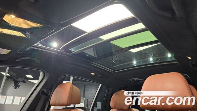 BMW X7 2021 — ფოტო 19/20