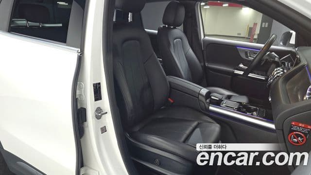 Mercedes-Benz GLA-Class 2021 — ფოტო 10/20
