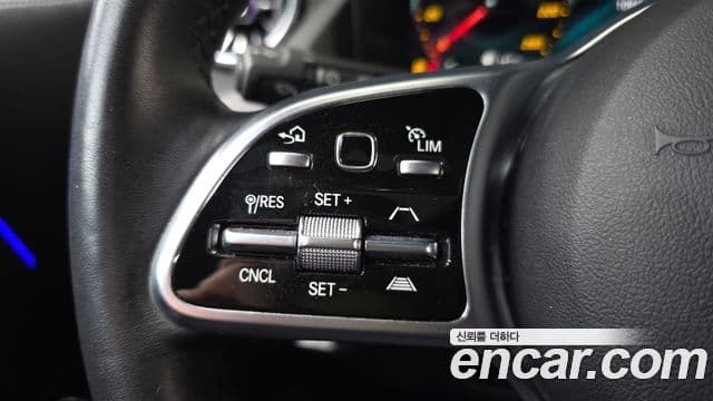 Mercedes-Benz GLA-Class 2021 — ფოტო 19/20