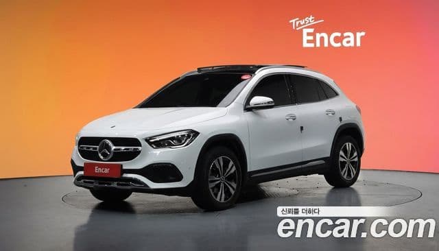 Mercedes-Benz GLA-Class 2021 — ფოტო 1/20