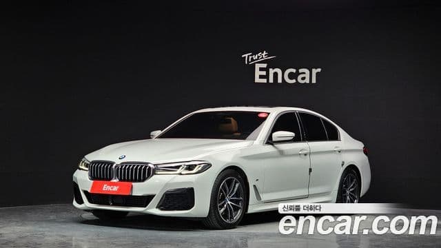 BMW 5 Series 2023 — Şəkil 1/20