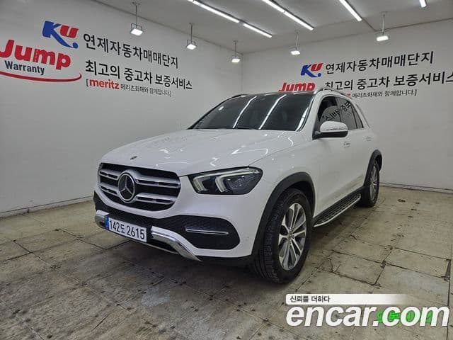 Mercedes-Benz GLE-Class 2021 — ფოტო 6/20