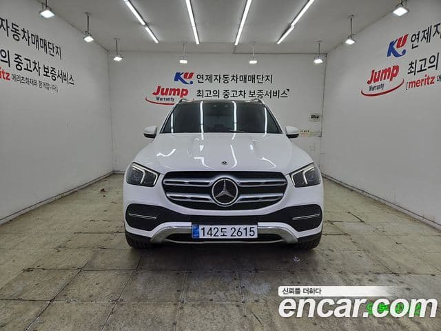 Mercedes-Benz GLE-Class 2021 — ფოტო 11/20