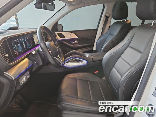 Mercedes-Benz GLE-Class 2021 — ფოტო 3/20
