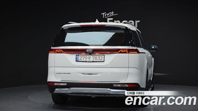 Kia Carnival 2021 — Şəkil 4/20