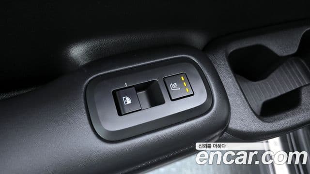 Hyundai Santa Fe 2023 — Photo 15/20