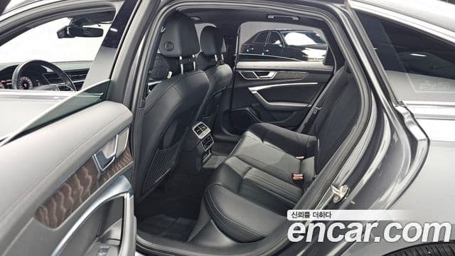 Audi A6 2022 — Şəkil 10/20