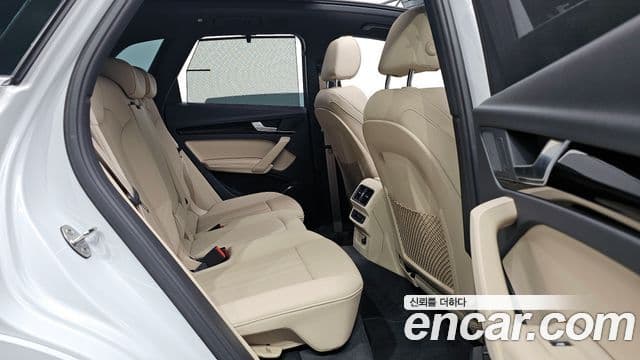 Audi Q5 2024 — ფოტო 11/20