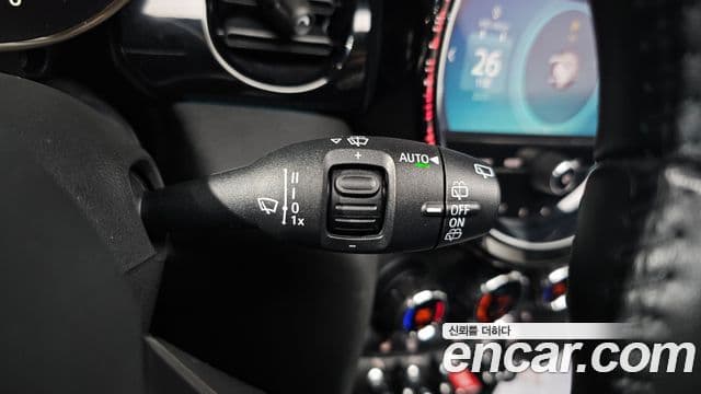 Mini Cooper S 2021 — Şəkil 18/20