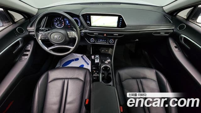 Hyundai Sonata 2020 — ფოტო 7/20