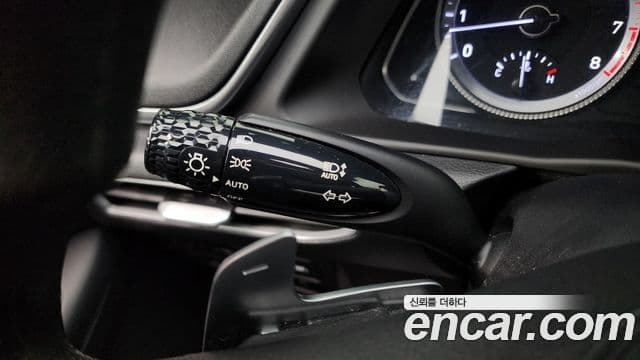 Hyundai Sonata 2020 — ფოტო 15/20