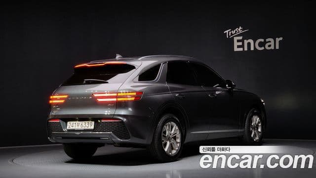 Genesis GV70 2021 — Şəkil 2/20