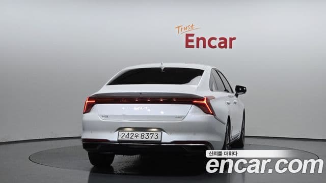 Kia K8 2021 — Şəkil 4/20