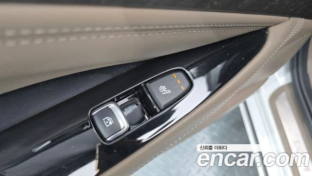 Kia K8 2021 — Şəkil 19/20