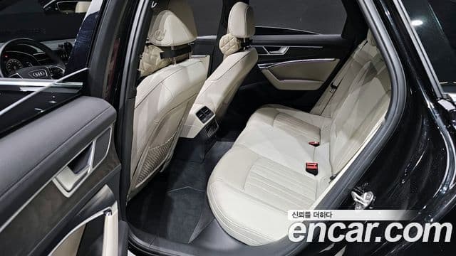 Audi A6 2022 — Şəkil 12/20