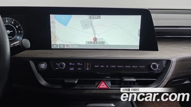 Kia K8 2022 — ფოტო 15/20