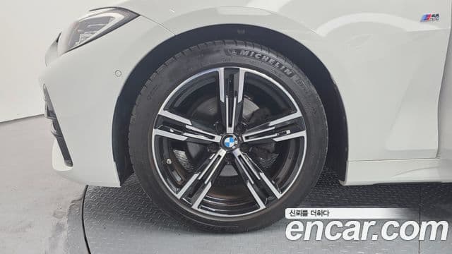 BMW 4 Series 2023 — ფოტო 5/20