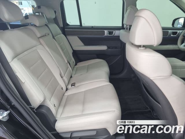 Hyundai Santa Fe 2024 — Photo 19/20