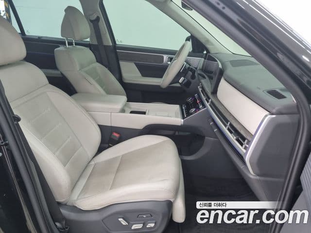 Hyundai Santa Fe 2024 — Photo 9/20