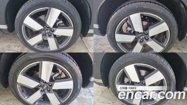 Hyundai Santa Fe 2024 — Photo 1/20
