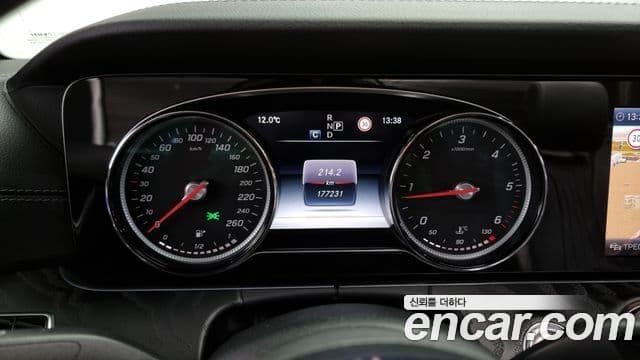 Mercedes-Benz E-Class 2018 — ფოტო 4/20