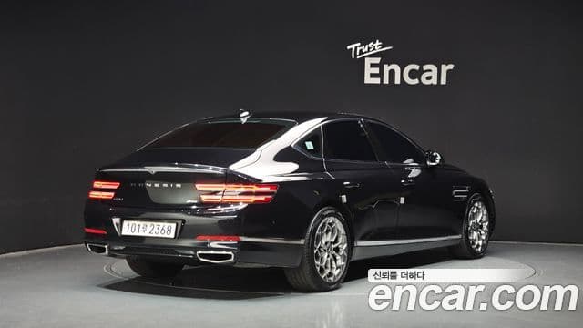 Genesis G80 2022 — Photo 15/20