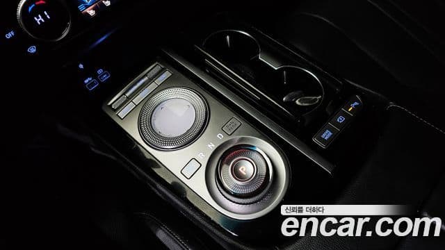Genesis G80 2022 — Photo 17/20