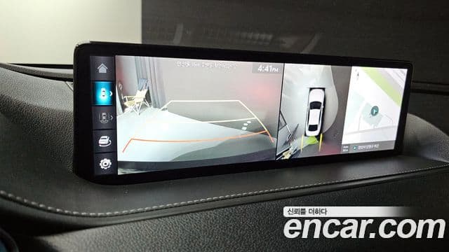 Genesis G80 2022 — Photo 12/20