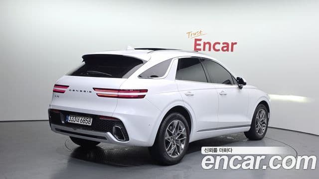 Genesis GV70 2021 — ფოტო 2/20