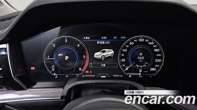 Volkswagen Touareg 2023 — Şəkil 8/20
