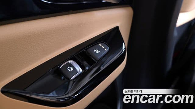 Kia Carnival 2022 — Şəkil 18/20