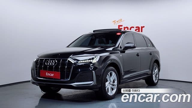 Audi Q7 2021 — Şəkil 10/20