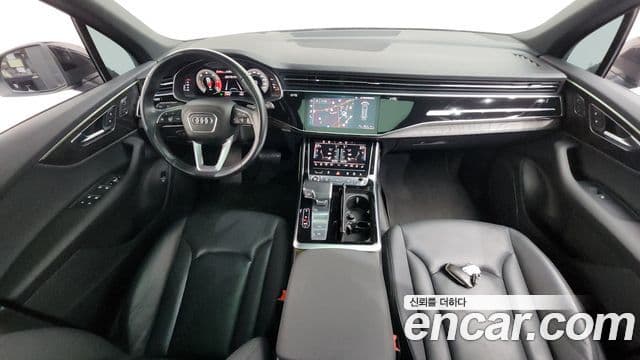 Audi Q7 2021 — Şəkil 6/20