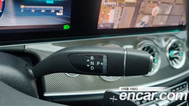 Mercedes-Benz CLS-Class 2020 — Photo 16/18