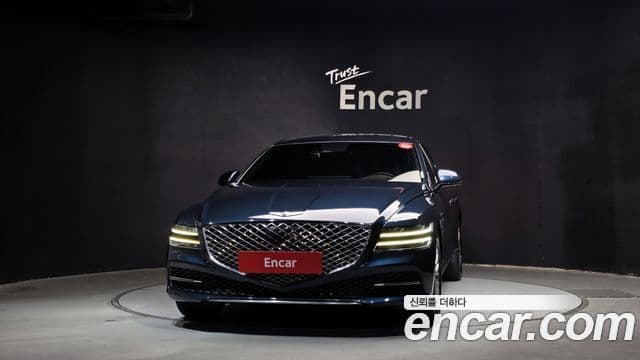 Genesis G80 2023 — ფოტო 18/20
