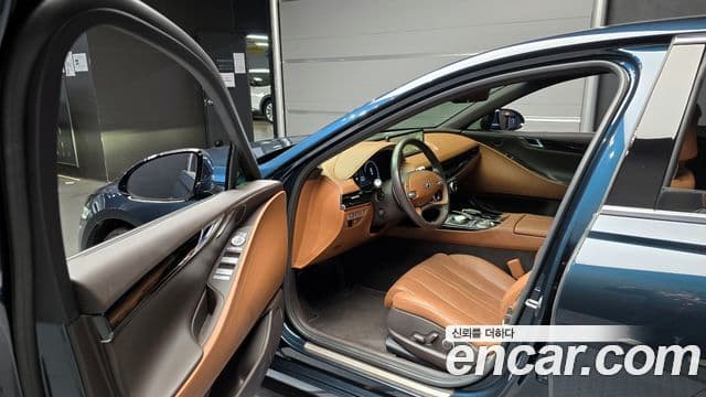 Genesis G80 2023 — ფოტო 10/20
