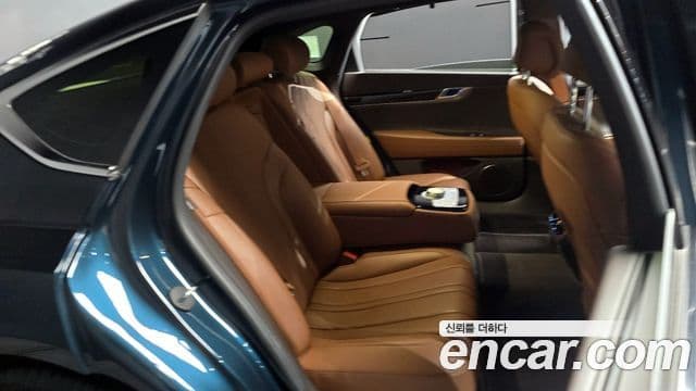 Genesis G80 2023 — ფოტო 7/20