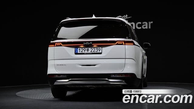 Kia Carnival 2023 — Фото 4/20